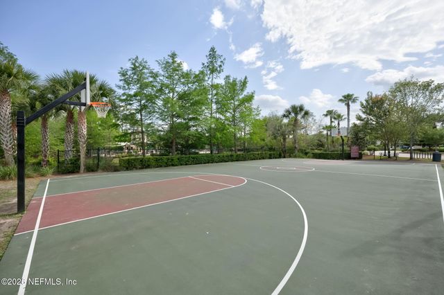 681 GRAMPIAN HIGHLANDS Drive, St. Johns, FL 32259