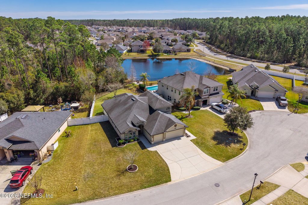 681 GRAMPIAN HIGHLANDS Drive, St. Johns, FL 32259