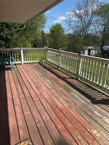 1506 State Route 32, Wallkill, NY 12589