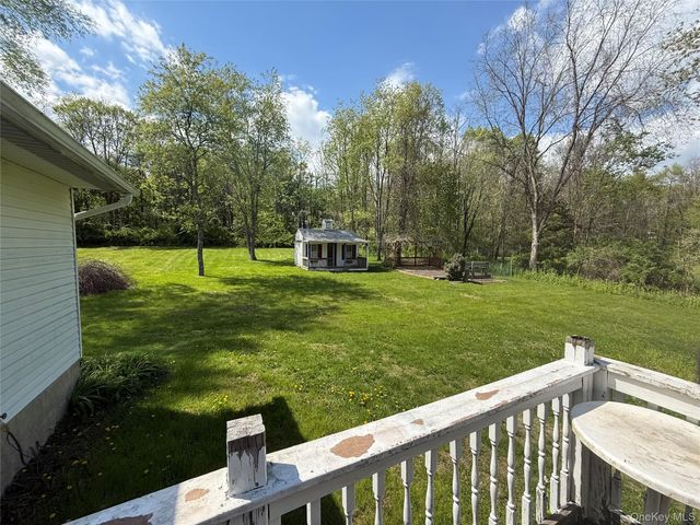 1506 State Route 32, Wallkill, NY 12589