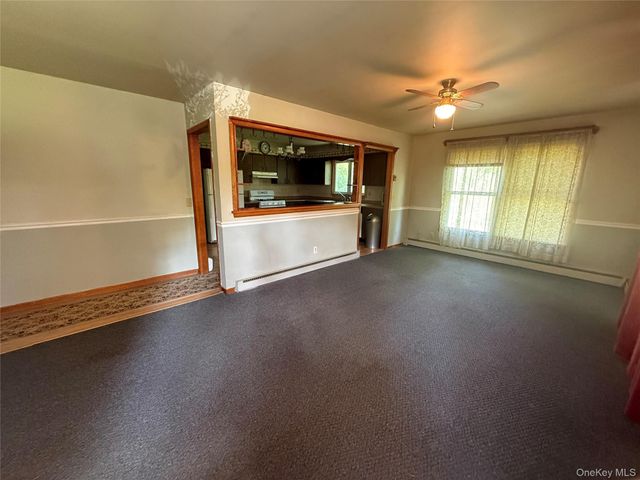 1506 State Route 32, Wallkill, NY 12589