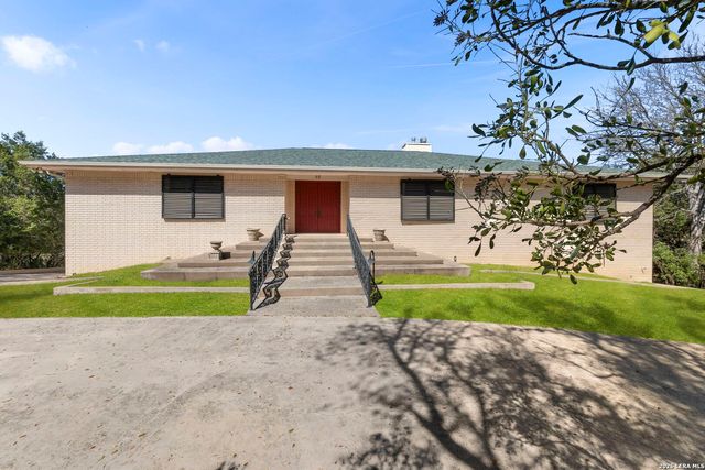 85 Mission, New Braunfels, TX 78130