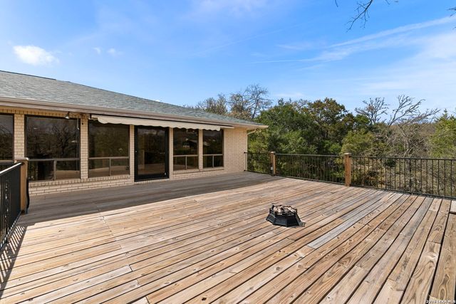 85 Mission, New Braunfels, TX 78130