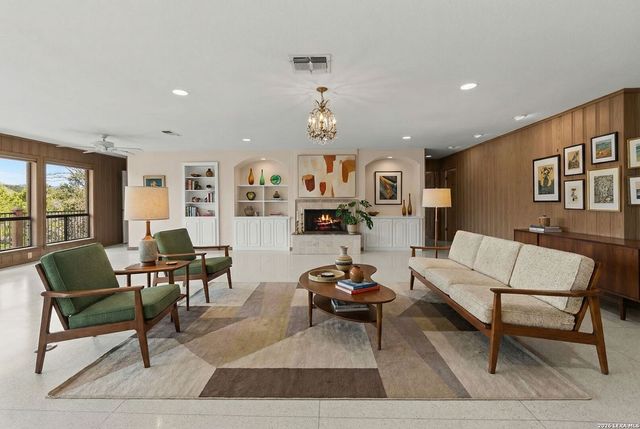 85 Mission, New Braunfels, TX 78130