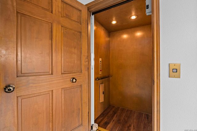 85 Mission, New Braunfels, TX 78130