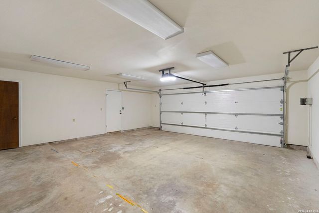 85 Mission, New Braunfels, TX 78130