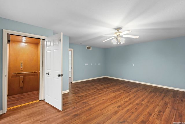 85 Mission, New Braunfels, TX 78130