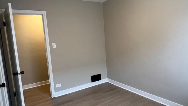 4835 Hull Street 1E, Skokie, IL 60077