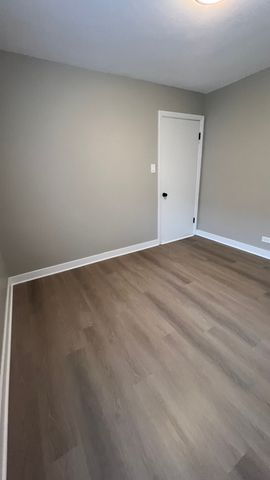 4835 Hull Street 1E, Skokie, IL 60077