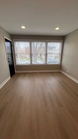 4835 Hull Street 1E, Skokie, IL 60077