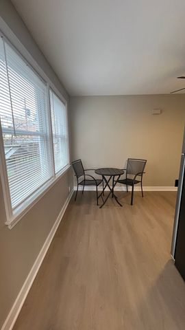 4835 Hull Street 1E, Skokie, IL 60077