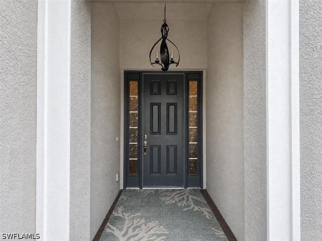8174 Lucello TER S, Naples, FL 34114