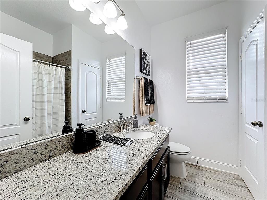 Image 24 of property listing at 270 RED POPPY COURT, Longwood, FL 32750