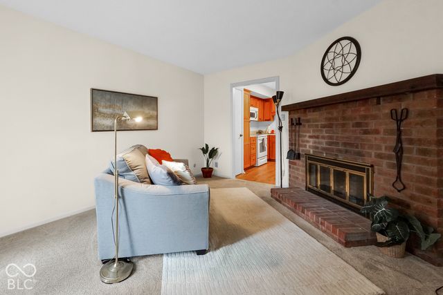 5503 Vin Rose, Indianapolis, IN 46226