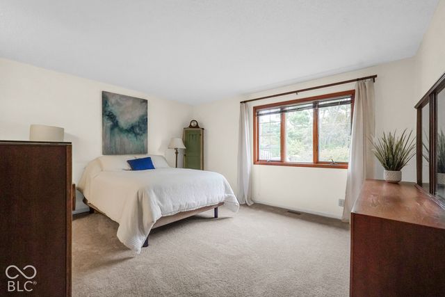 5503 Vin Rose, Indianapolis, IN 46226