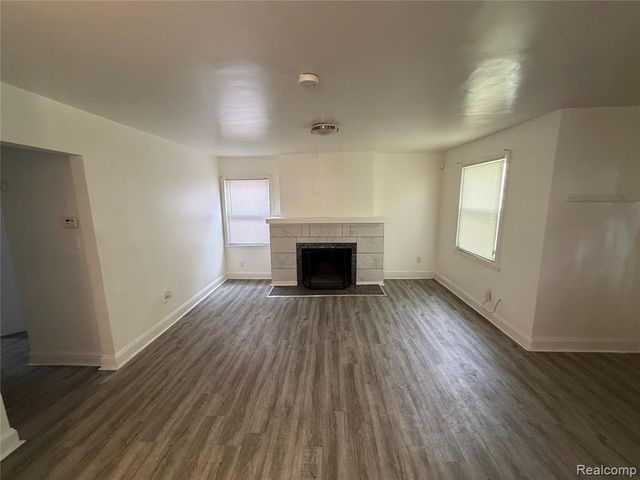 14333 Grandville Avenue, Detroit, MI 48223