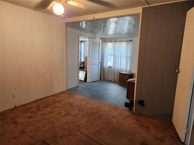 2289 CR 436A, Lake Panasoffkee, FL 33538