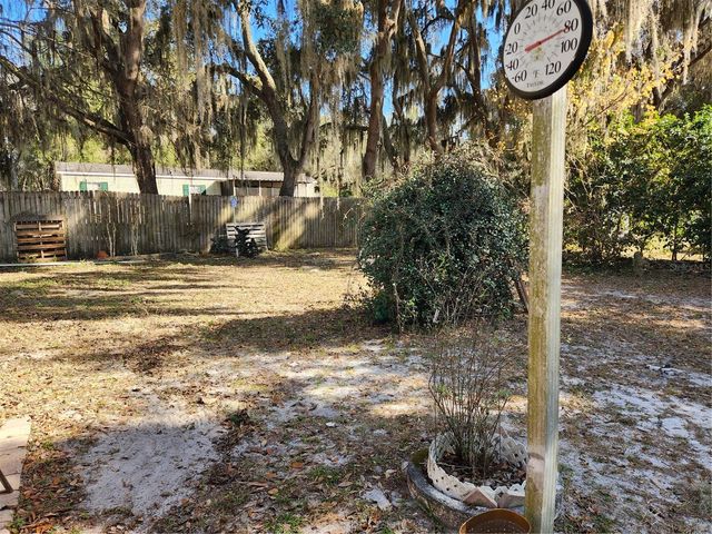 2289 CR 436A, Lake Panasoffkee, FL 33538