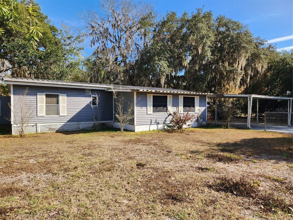 2289 CR 436A, Lake Panasoffkee, FL 33538
