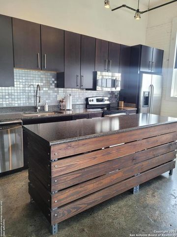 831 S Flores St Ste 2402, San Antonio, TX 78204