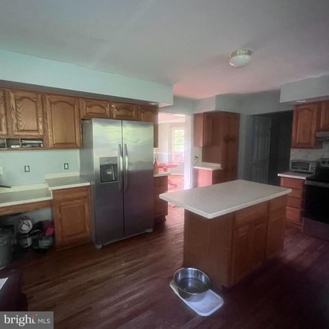 17281 WALTEMYER SCHOOL RD, New Freedom, PA 17349