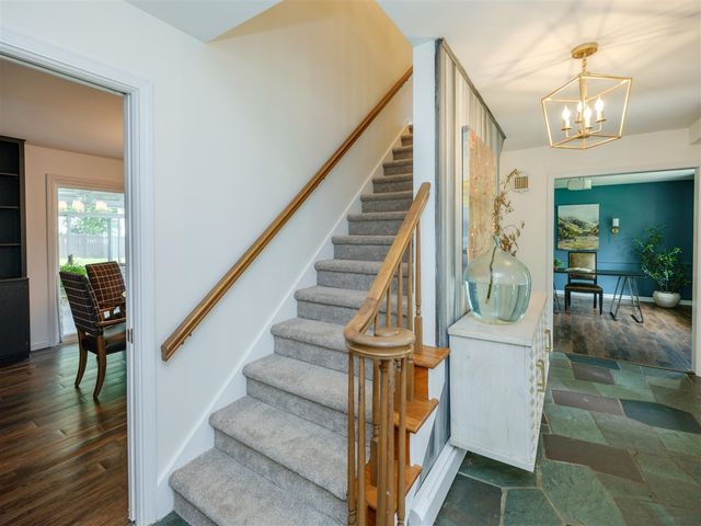 2222 Aberdeen Drive, Kalamazoo, MI 49008