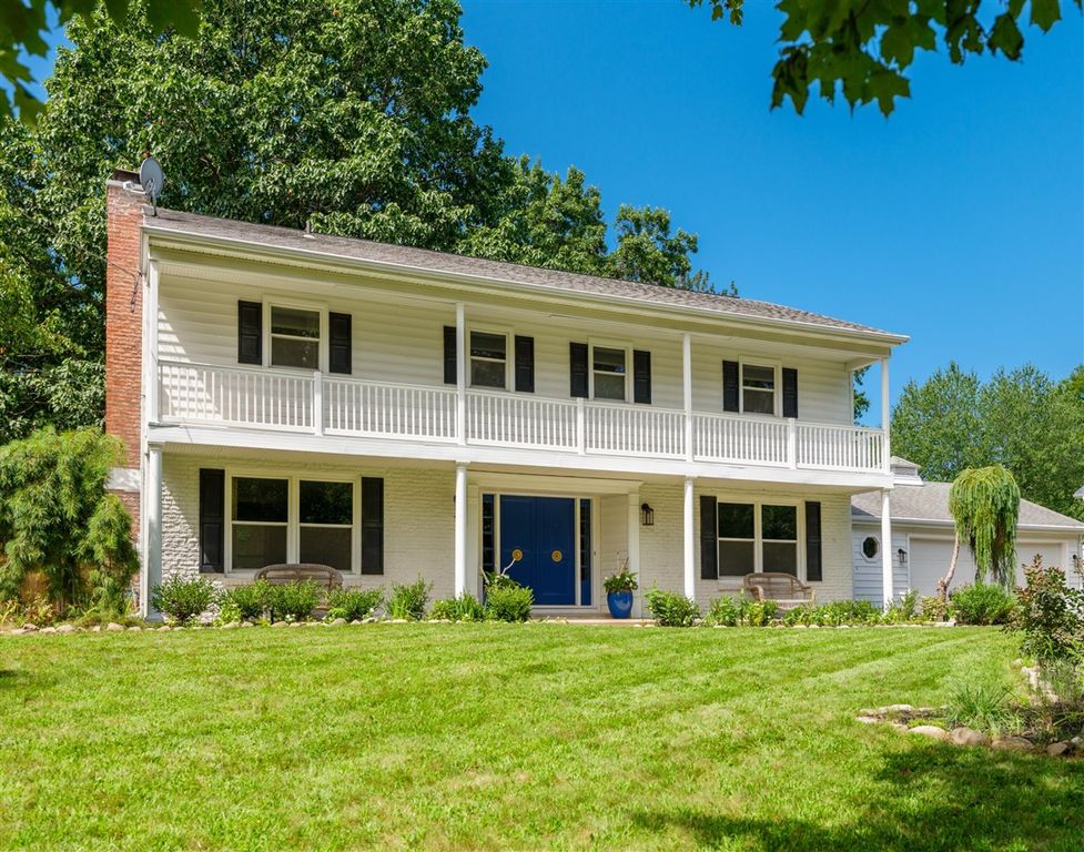 2222 Aberdeen Drive, Kalamazoo, MI 49008