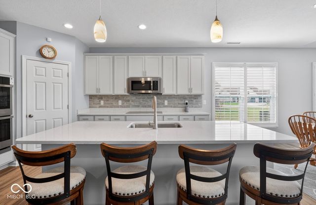 11517 Flynn Place, Noblesville, IN 46060