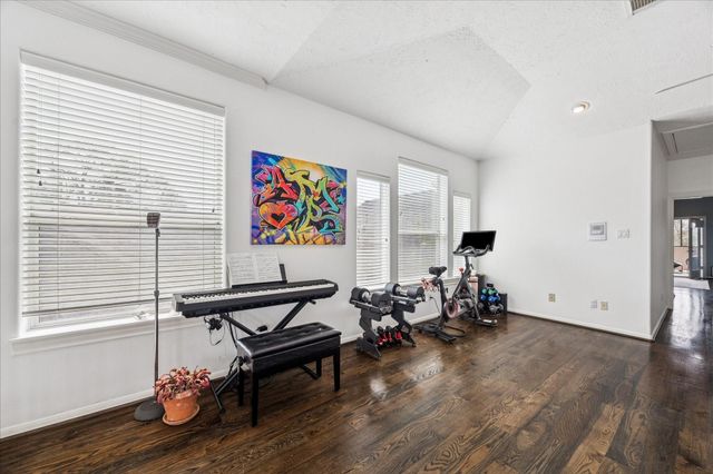 2405 Brun Street B, Houston, TX 77019