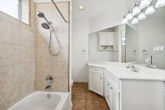 2405 Brun Street B, Houston, TX 77019