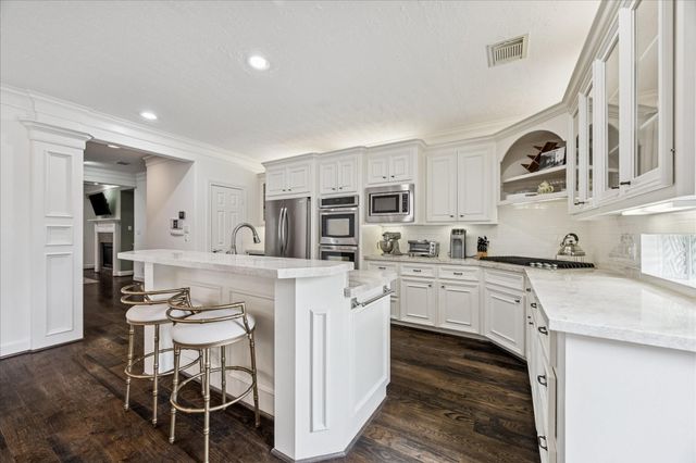 2405 Brun Street B, Houston, TX 77019