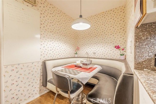 8523 Lindley, Northridge (los Angeles), CA 91325