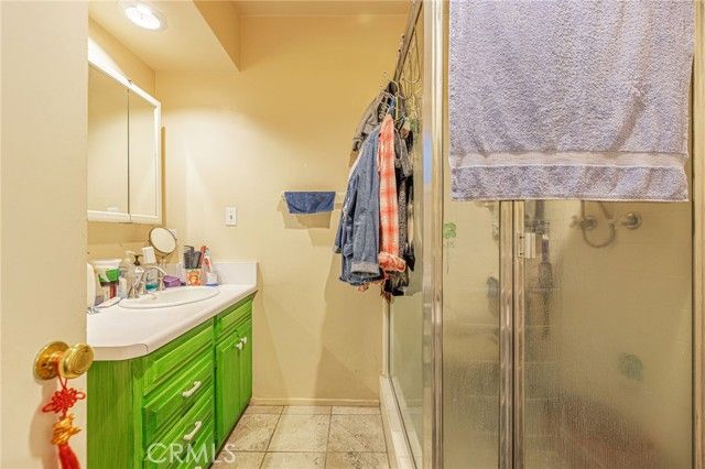 8523 Lindley, Northridge (los Angeles), CA 91325