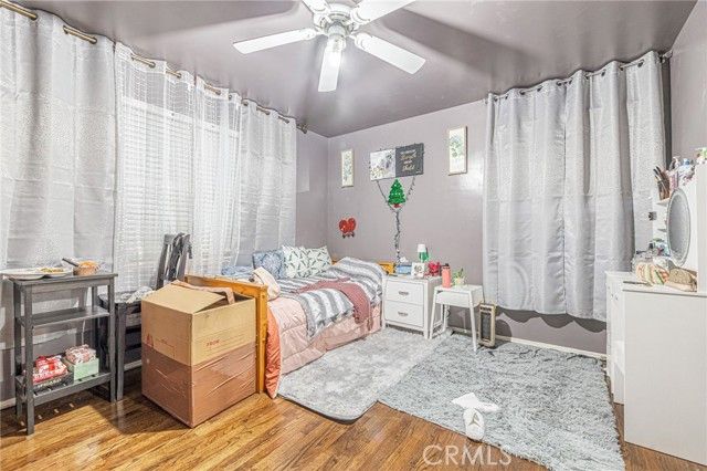 8523 Lindley, Northridge (los Angeles), CA 91325