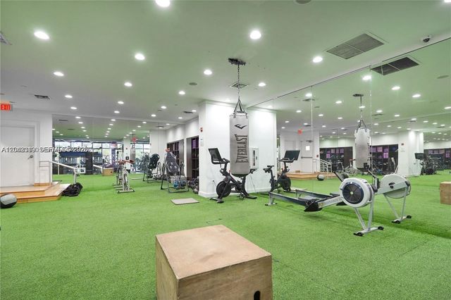 1000 West Avenue 531, Miami Beach, FL 33139
