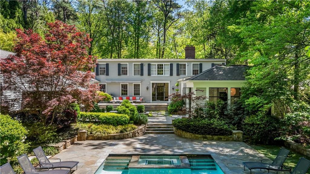 2890 Howell Mill Road, Atlanta, GA 30327
