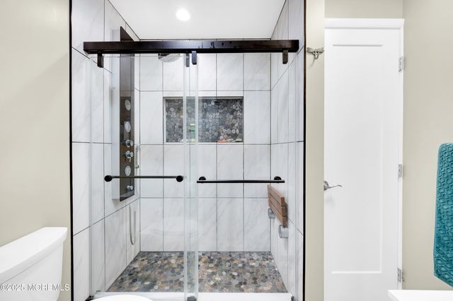 588A Lake Point Drive 100A, Lakewood, NJ 08701