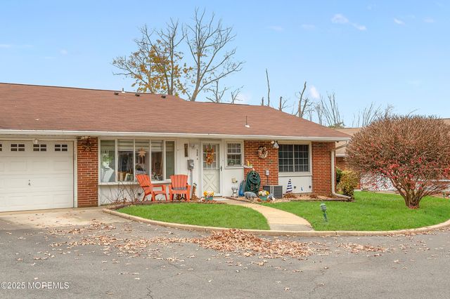 588A Lake Point Drive 100A, Lakewood, NJ 08701