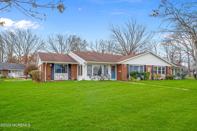 588A Lake Point Drive 100A, Lakewood, NJ 08701