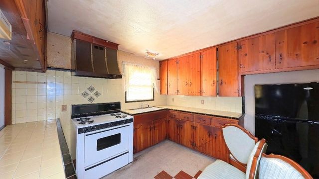 7261 Boggess Road, Houston, TX 77016