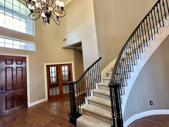 289 Waterford Way, Montgomery, TX 77356