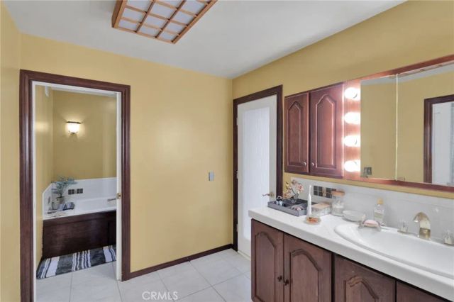 15023 Genesee Road, Apple Valley, CA 92307