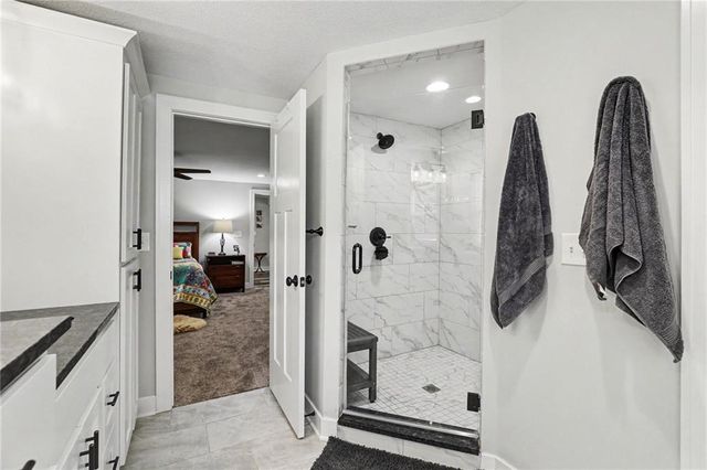16985 Evans Road, Basehor, KS 66007