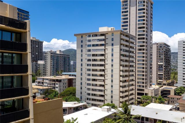 2427 Kuhio Avenue 1005, Honolulu, HI 96815