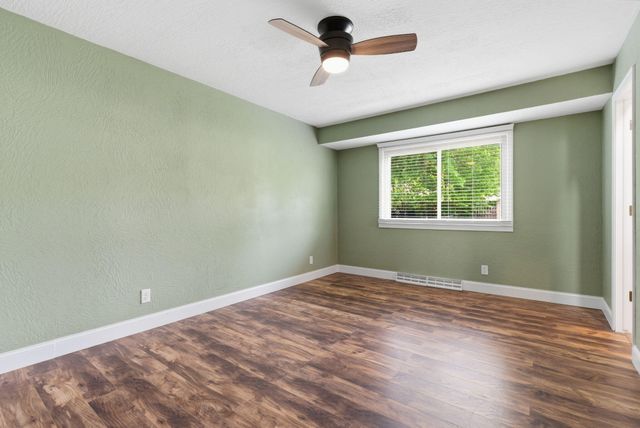 504 W Bell Street, Springfield, MO 65803