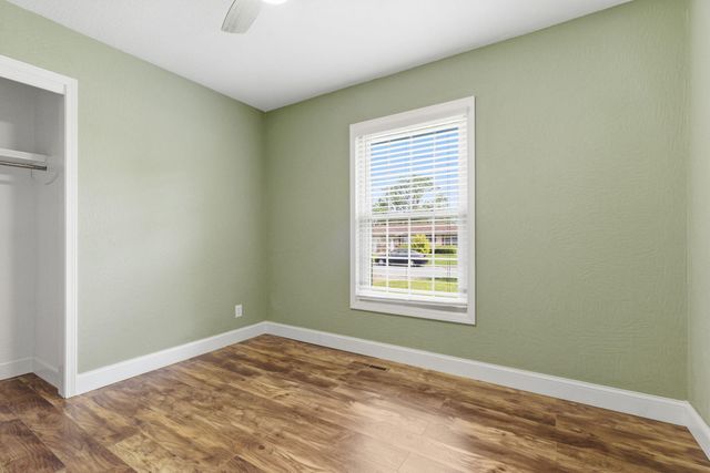 504 W Bell Street, Springfield, MO 65803