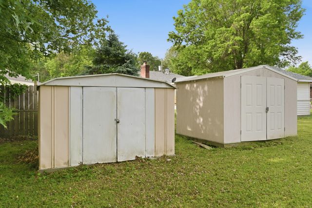 504 W Bell Street, Springfield, MO 65803