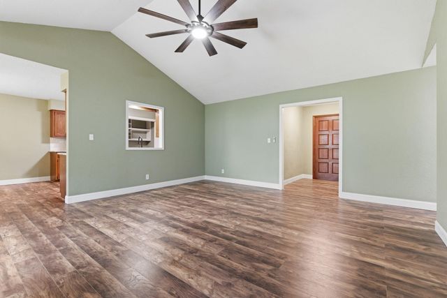 504 W Bell Street, Springfield, MO 65803