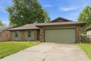 504 W Bell Street, Springfield, MO 65803