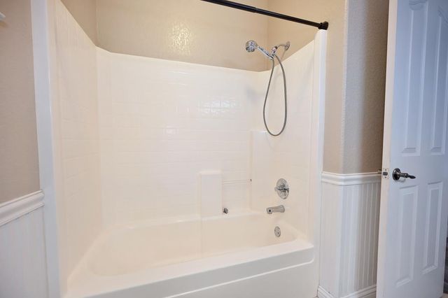 1573 Mehar Ct, Yuba City, CA 95993